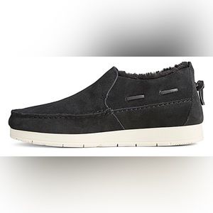 NIB Sperry women’s suede slip on